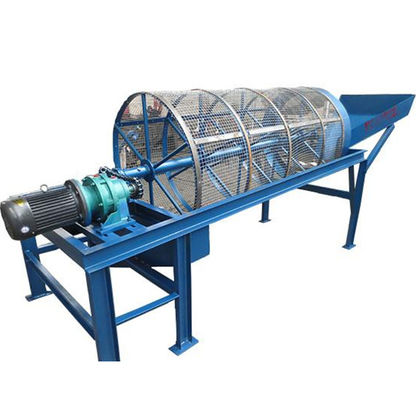 Installation d'un écran de vibration rotatif pour le tamisage des particules minérales