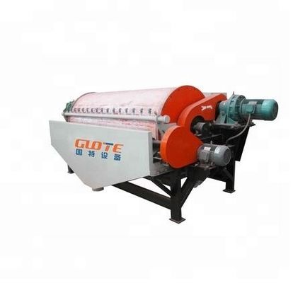 Machine de séparation de minerai de minerai de fer humide et sec avec tambour de séparation magnétique permanent