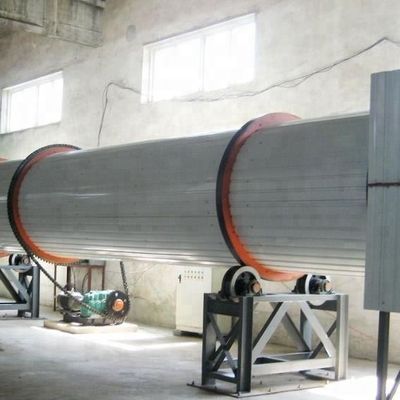 Appareils de séchage des matières premières des industries chimiques des engrais et des denrées alimentaires d'une capacité de 6 à 45 t/h