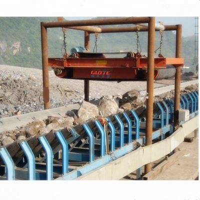 Améliorez votre processus de séparation avec la machine de séparation magnétique permanente à ceinture RCYD-8
