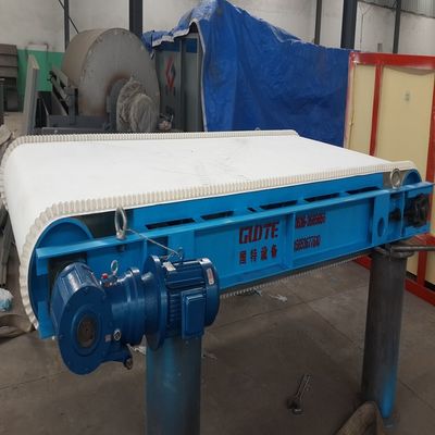 Separateur magnétique pour traitement humide avec une forte intensité de gradient et un taux de recyclage élevé