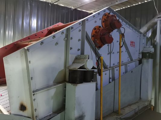 Machine de dépistage des sels secs vibrants avec écran vibrant linéaire et moteur de vibration