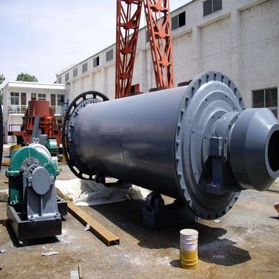 Le moulin à billes leader avec une capacité compétitive et une capacité de 1 à 50 tonnes par heure Diamètre de l'anneau mm 1,5 à 3 m