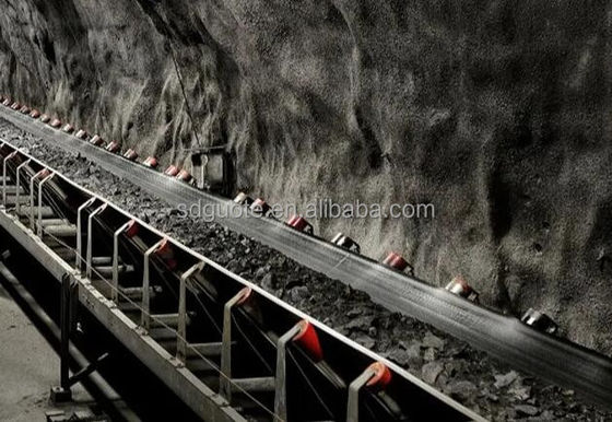 Viet Nam cadre en acier inoxydable de grande capacité concasseur de pierre convoyeur à bande 2023 GUOTE