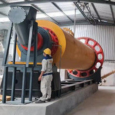 Moulin de broyage à sec pour le ciment céramique de calcaire et de charbon de quartz avec support de broyage