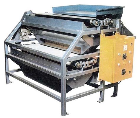 Separateur magnétique à haute intensité de 15000 gauss pour éliminer l'oxyde de fer du sable de silice